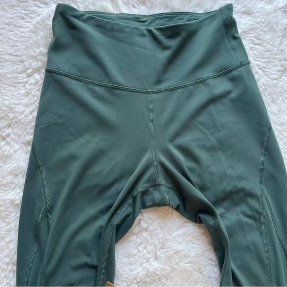 Old Navy Active Go Dry Forest Green Leggings With Mesh M - Picture 7 of 13